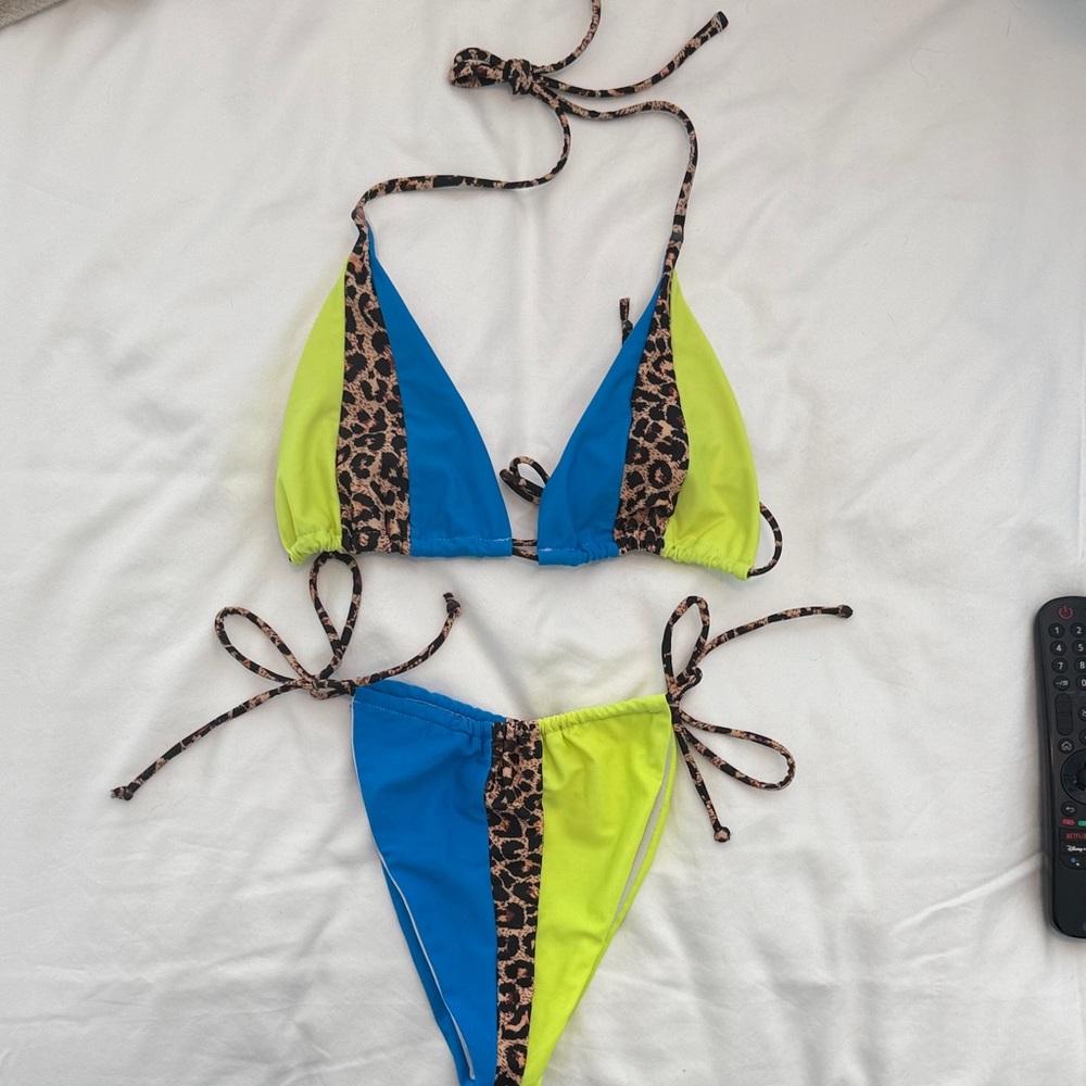 SHEIN Leopard and Color Block Bikini